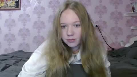 Snapshot of alya764770 chatting on 5, 4, 2026 alya764770 online show from 5, 4, 2026