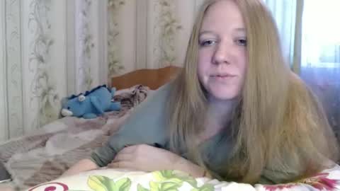 Snapshot of alya764770 chatting on 6, 4, 2026 alya764770 online show from 6, 4, 2026