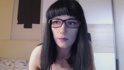 Snapshot of alycetn chatting on 23, 9, 2025 Alice online show from 23, 9, 2025