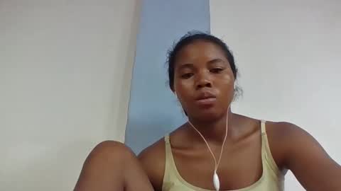alydie7 online show from 19, 4, 2026