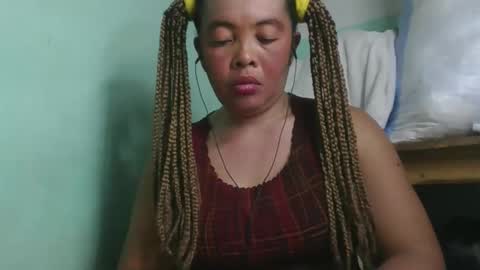 Snapshot of alypierette chatting on 18, 3, 2026 alypierette online show from 18, 3, 2026