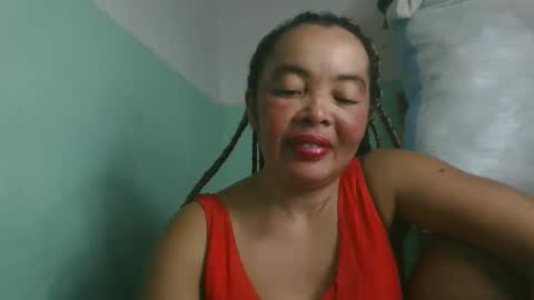 Snapshot of alypierette chatting on 25, 3, 2026 alypierette online show from 25, 3, 2026