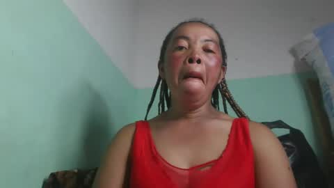 Snapshot of alypierette chatting on 13, 4, 2026 alypierette online show from 13, 4, 2026