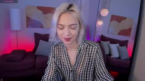 Snapshot of alysiasun chatting on 13, 9, 2025 Alysia online show from 13, 9, 2025