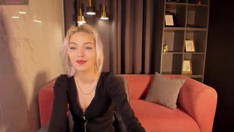 Snapshot of alysiasun chatting on 19, 9, 2025 Alysia online show from 19, 9, 2025