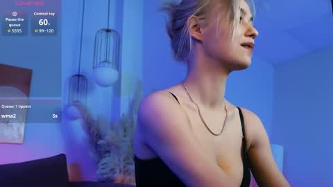 Snapshot of alysiasun chatting on 28, 4, 2026 Alysia online show from 28, 4, 2026