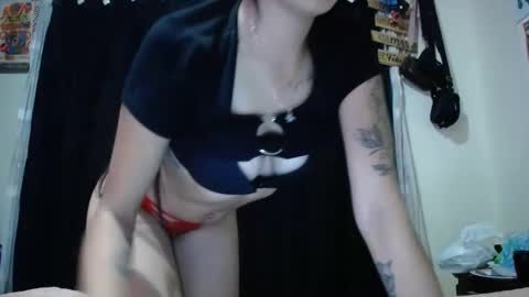 Snapshot of alyson_skyler chatting on 31, 10, 2025 allyson online show from 31, 10, 2025