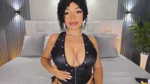 Snapshot of alyssa_houston chatting on 2, 7, 2026 Alyssa Ig lw eve online show from 2, 7, 2026