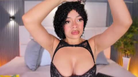 Snapshot of alyssa_houston chatting on 25, 7, 2026 Alyssa Ig lw eve online show from 25, 7, 2026