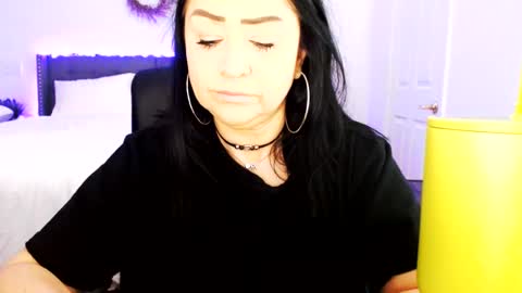 Snapshot of alyssiaamorexo chatting on 8, 7, 2026 Alyssiaamorexo online show from 8, 7, 2026