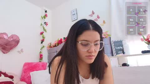 Isabella online show from 19, 4, 2026