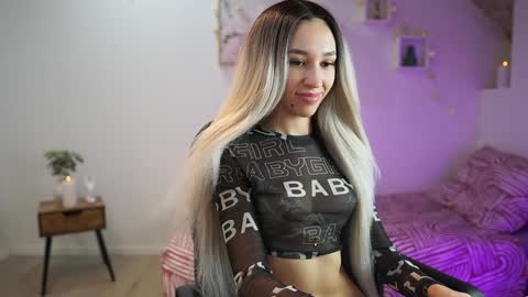 Snapshot of amai__liu chatting on 18, 1, 2025 Amai  Liu online show from 18, 1, 2025
