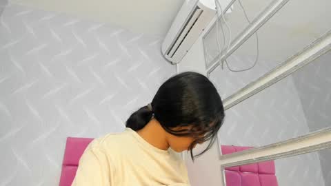 AMAIA online show from 23, 1, 2025