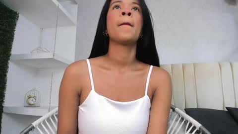 AMAIA online show from 9, 2, 2025