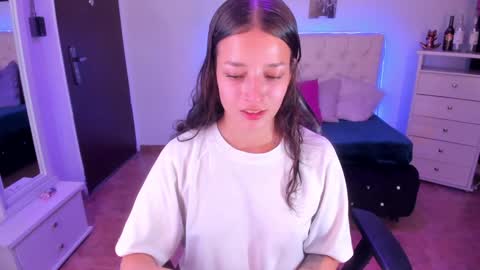 Snapshot of amaia_daniells chatting on 9, 1, 2025 B I A N C A online show from 9, 1, 2025