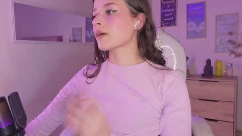 Snapshot of amaia_daniells chatting on 29, 10, 2025 B I A N C A online show from 29, 10, 2025