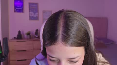 Snapshot of amaia_daniells chatting on 9, 11, 2025 B I A N C A online show from 9, 11, 2025