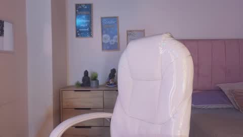 Snapshot of amaia_daniells chatting on 22, 11, 2025 B I A N C A online show from 22, 11, 2025