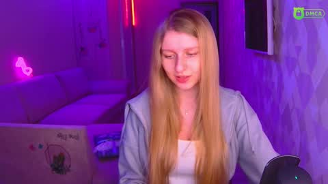 Snapshot of amaliaqueen999 chatting on 7, 12, 2024 Amalia online show from 7, 12, 2024