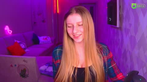 Snapshot of amaliaqueen999 chatting on 28, 12, 2024 Amalia online show from 28, 12, 2024