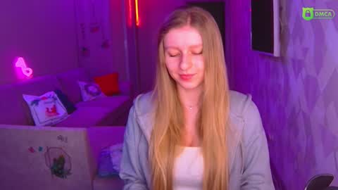 Snapshot of amaliaqueen999 chatting on 12, 1, 2025 Amalia online show from 12, 1, 2025