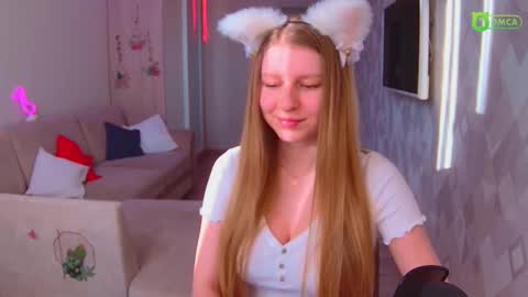 Snapshot of amaliaqueen999 chatting on 7, 3, 2025 Amalia online show from 7, 3, 2025