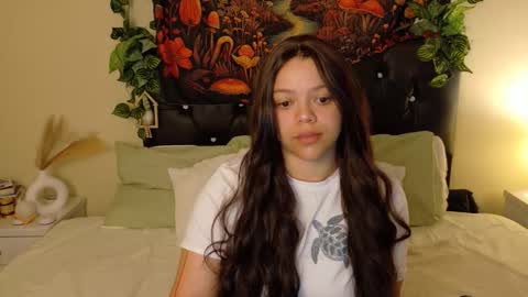 Snapshot of amand1_sweet chatting on 21, 10, 2025 online show from 21, 10, 2025