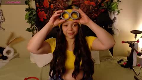 Snapshot of amand1_sweet chatting on 31, 10, 2025 online show from 31, 10, 2025