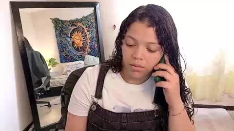 Snapshot of amand1_sweet chatting on 22, 6, 2026 online show from 22, 6, 2026