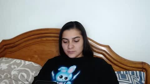 Snapshot of amanda5star chatting on 4, 4, 2026 The queen of the biceps online show from 4, 4, 2026