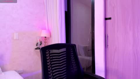 Snapshot of amanda_26 chatting on 23, 1, 2025 Luisa online show from 23, 1, 2025