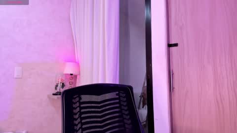 Snapshot of amanda_26 chatting on 23, 1, 2025 Luisa online show from 23, 1, 2025