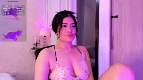 Snapshot of amanda_26 chatting on 4, 2, 2025 Luisa online show from 4, 2, 2025