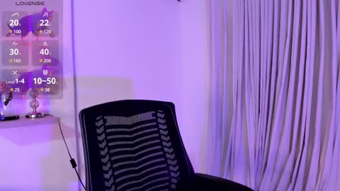 Snapshot of amanda_26 chatting on 18, 2, 2025 Luisa online show from 18, 2, 2025