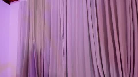 Snapshot of amanda_26 chatting on 20, 2, 2025 Luisa online show from 20, 2, 2025