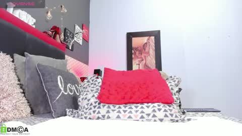 diana        Private is Open online show from 20, 1, 2025