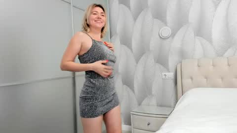 Amanda   insta amanda    grey online show from 29, 1, 2025