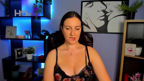 Snapshot of amanda_burn chatting on 2, 2, 2026 Amanda online show from 2, 2, 2026