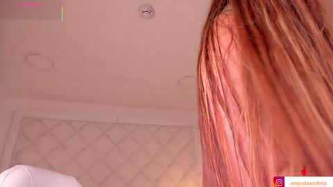 Snapshot of amanda_colin chatting on 3, 11, 2025 Amanda online show from 3, 11, 2025