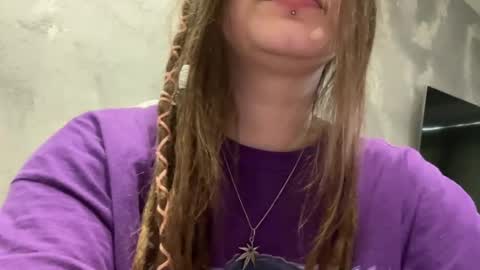 Snapshot of amanda_ss chatting on 4, 4, 2026 Amanda online show from 4, 4, 2026