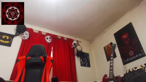 Amanda Valeska online show from 13, 1, 2025