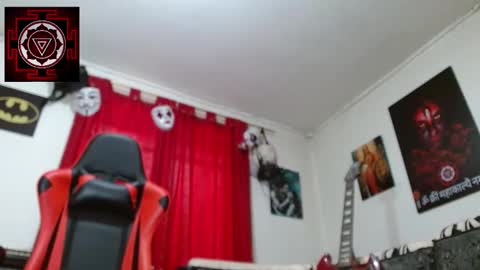 Amanda Valeska online show from 10, 3, 2025