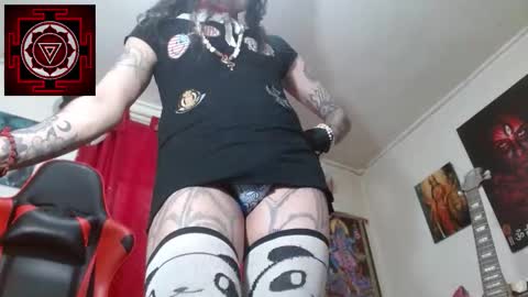 Amanda Valeska online show from 10, 11, 2025