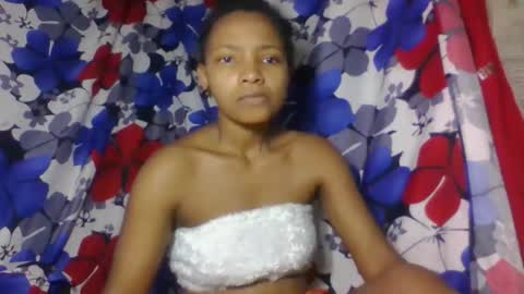 Snapshot of amandaaa25 chatting on 3, 10, 2025 amandaaa25 online show from 3, 10, 2025