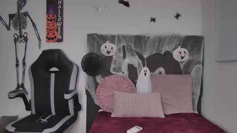 Amanda online show from 25, 10, 2025