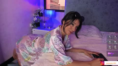 amandajoness  online show from 9, 1, 2025