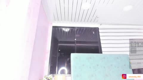 amandajoness  online show from 10, 1, 2025