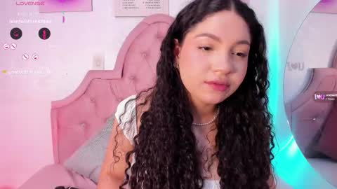Snapshot of amandalee26 chatting on 14, 9, 2025 amandalee26 online show from 14, 9, 2025