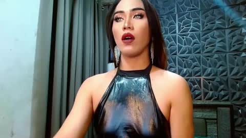 amandaleon online show from 30, 1, 2025