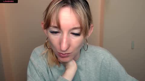 Snapshot of amandasentin chatting on 15, 9, 2025 Amanda online show from 15, 9, 2025